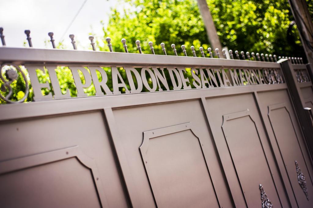 Parres de Llanes Apartamentos El Pradon De Santa Marina מראה חיצוני תמונה