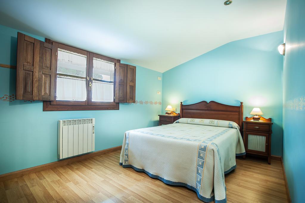 Parres de Llanes Apartamentos El Pradon De Santa Marina חדר תמונה