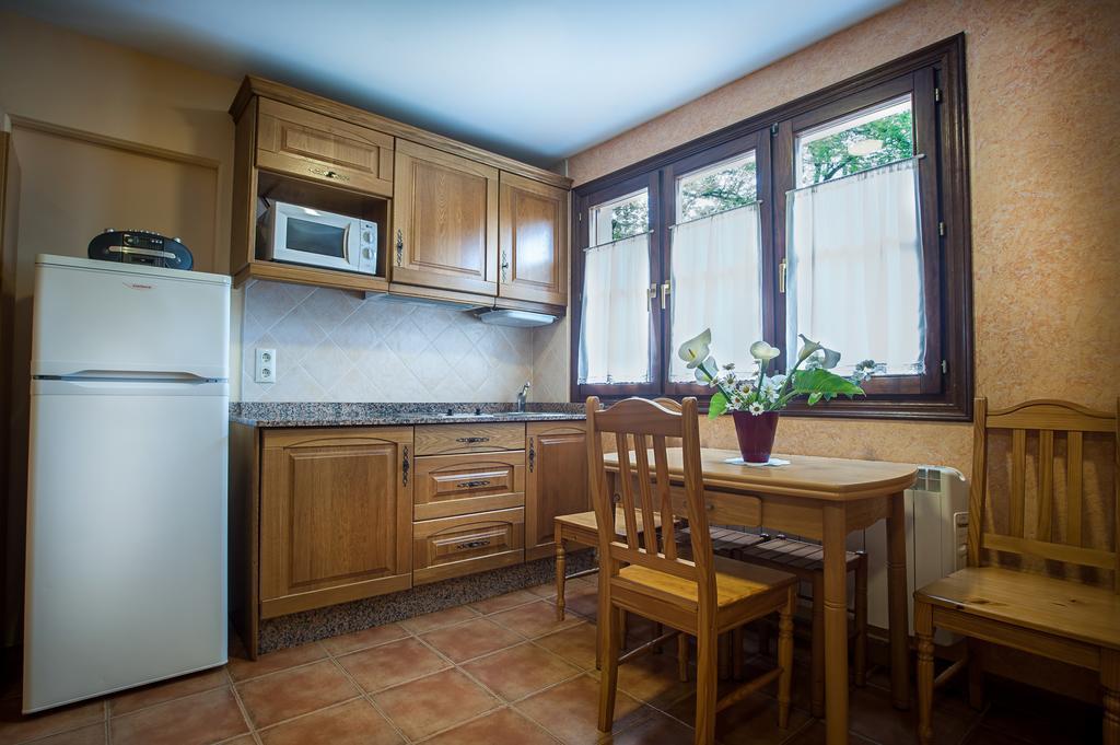 Parres de Llanes Apartamentos El Pradon De Santa Marina חדר תמונה