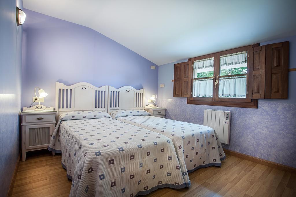 Parres de Llanes Apartamentos El Pradon De Santa Marina חדר תמונה