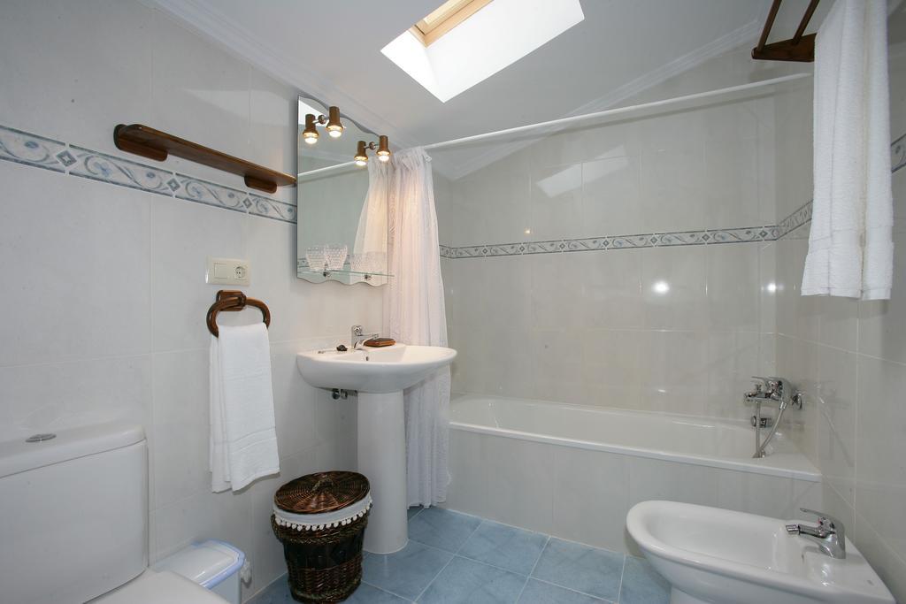 Parres de Llanes Apartamentos El Pradon De Santa Marina חדר תמונה