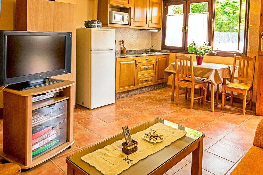 Parres de Llanes Apartamentos El Pradon De Santa Marina מראה חיצוני תמונה