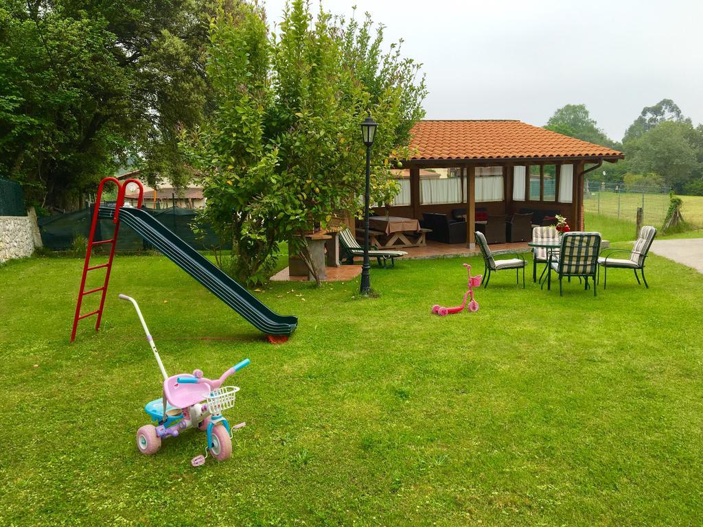 Parres de Llanes Apartamentos El Pradon De Santa Marina מראה חיצוני תמונה