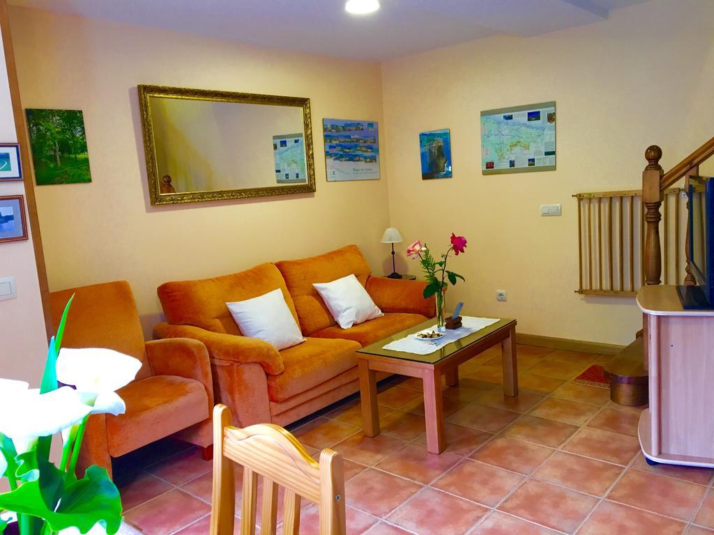 Parres de Llanes Apartamentos El Pradon De Santa Marina מראה חיצוני תמונה