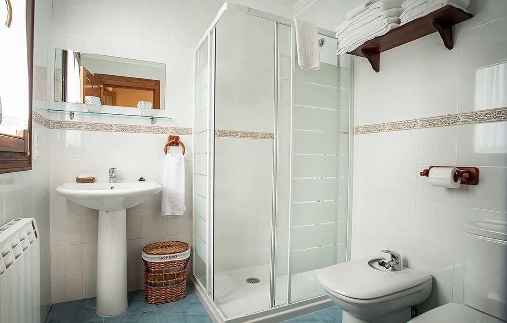 Parres de Llanes Apartamentos El Pradon De Santa Marina מראה חיצוני תמונה